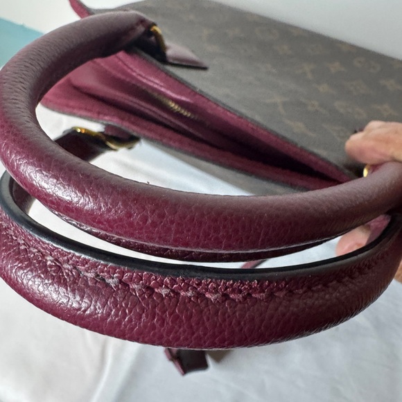 Louis Vuitton Monogram Alma BNB (Burgundy) - Picture 6 of 12